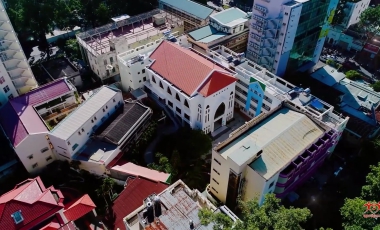 Thánh Đường Regina Mundi | Dòng Đức Bà